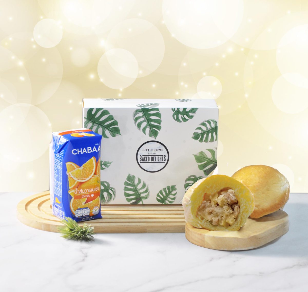 ปังใส้ไก่+น้ำผลไม้